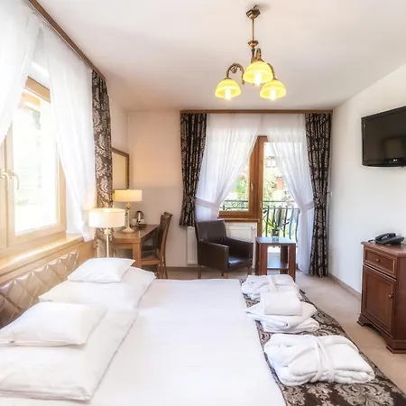 Sądelski Dwór Medical&spa Apartahotel 4*
