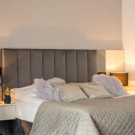 Sądelski Dwór Medical&spa Apartahotel 4*