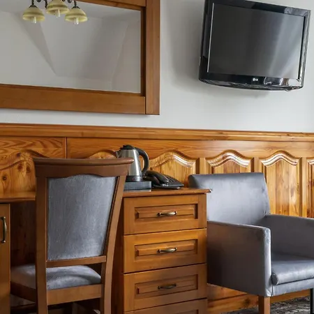 Sądelski Dwór Medical&spa Apartahotel 4*