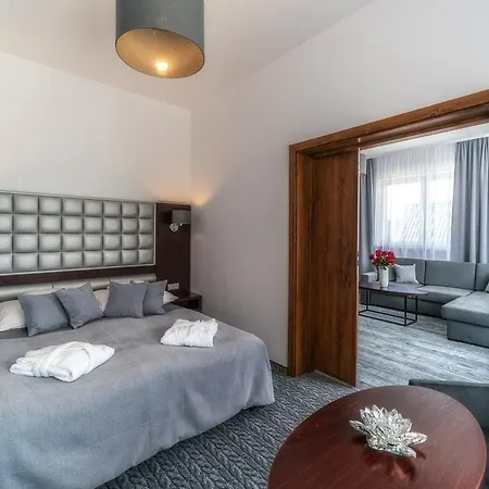 Sądelski Dwór Medical&spa 4*